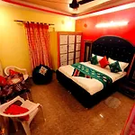 Hotel The Deep Residency